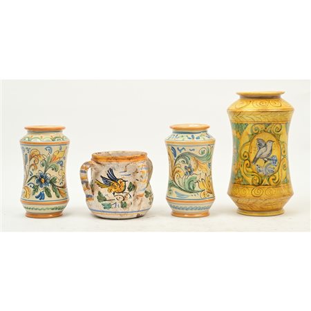 MANIFATTURA SICILIANA DEL XX SECOLO, Sei oggetti in ceramica