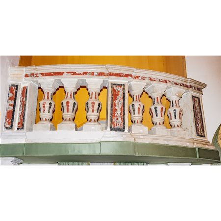 MANIFATTURA SICILIANA DEL XVIII SECOLO, Coppia balaustre