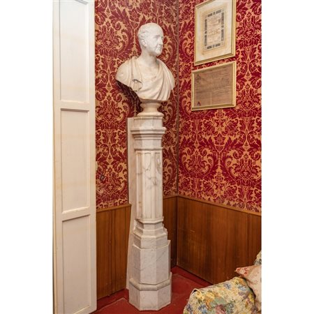 SCULTORE FRANCESE DEL XIX SECOLO, Scultura in marmo bianco