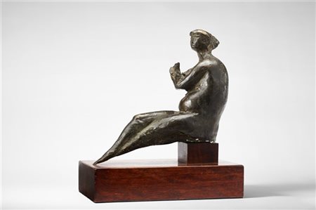 Marino Marini "Petite baigneuse (Piccola Bagnante)" 1945
bronzo
cm 26,6x27,5x9
M