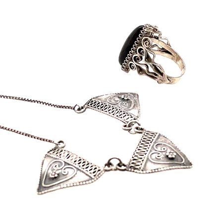 ANELLO E COLLANA IN ARGENTO - SLV2