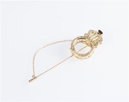  
Spillone in oro e brillanti 
 Lunghezza cm 7