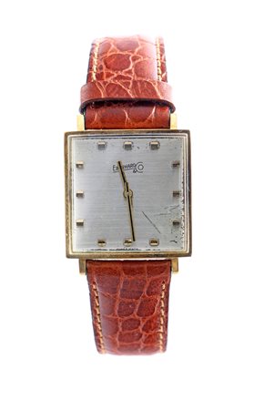  
Eberhard "Carré" 
 27mm