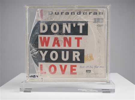 GOST GIORGIO (n. 1962) - Disco 45 giri con resina.