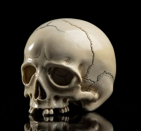 Vanitas tedesca con teschio in avorio - XIX secolo