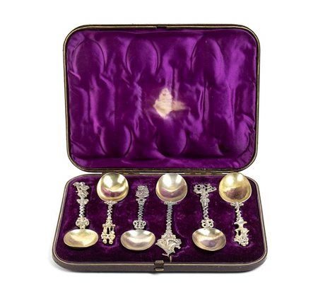 Gruppo di sei cucchiai continentali in argento - Nord Europa, probabilmente XIX secolo