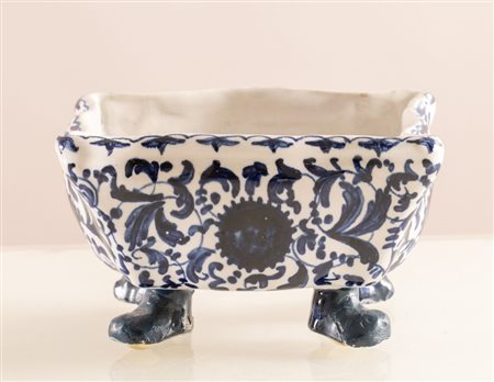 MELANDRI E FOCACCIA (Faenza 1922 - 1931) Alzatina in ceramica policroma...