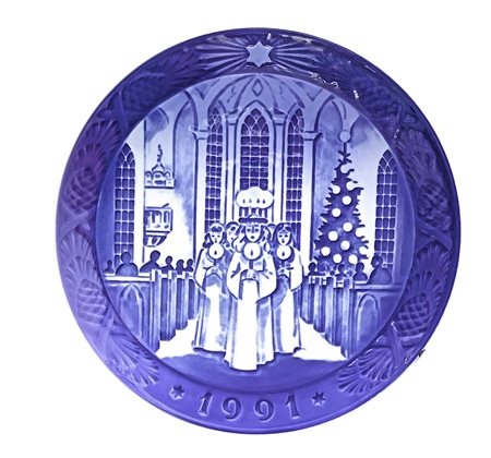 Royal Copenhagen Denmark - Piatto di Natale 1991 ''The festival of Santa Lucia''