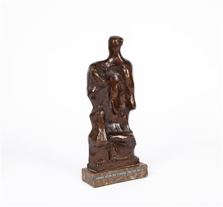 Henry Moore (Castleford, 1898 - Much Hadham, 1986) Standing Figure Relief n.2...