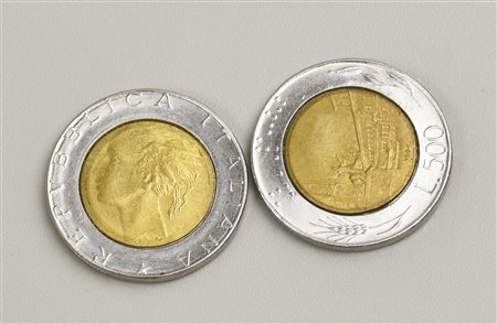 LOTTO DI LIRE ITALIANE composto da 2 monete da 500 lire vari anni di coniazione