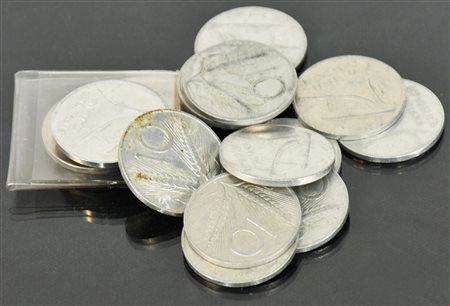 LOTTO DI MONETE DELLA REPUBBLICA ITALIANA da 10 lire varie coniazioni