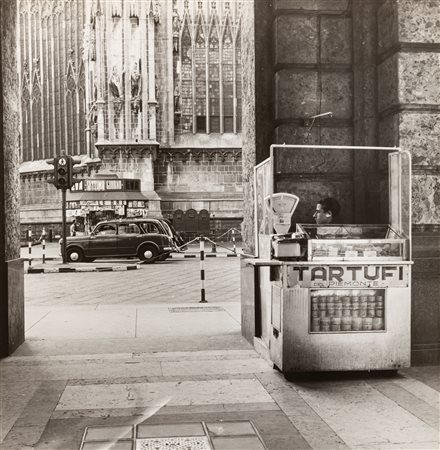 Mario De Biasi (1923-2013)  - Senza titolo (Tartufi), 1960s