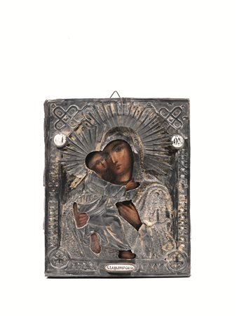 Icona raffigurante Madonna con Bambino, riza in argento, iscrizioni in smalto...