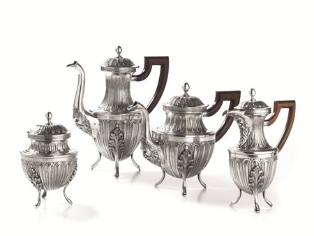 Servito da tÃ¨ e caffÃ¨, in argento, composto da teiera, caffettiera,...