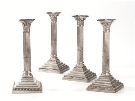 Quattro candelieri, CittÃ di Sheffield, 1882, fusto a colonna scanalata su...