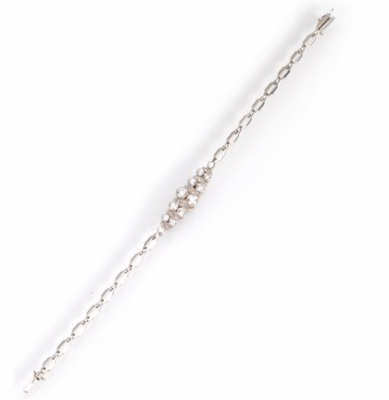 Bracciale in oro bianco, oro giallo e diamantirealizzato ad una fila di...