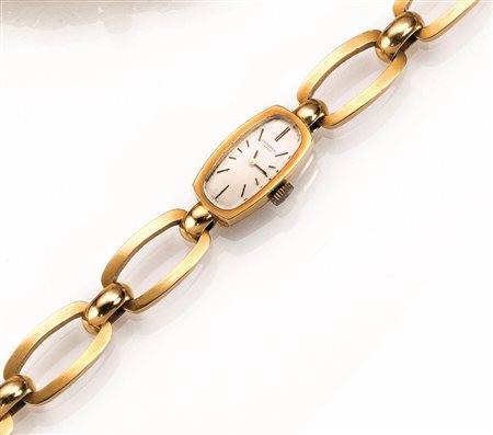 Orologio, Universal Gèneve, in oro giallo 18 ktCassa ovale con fondello a...