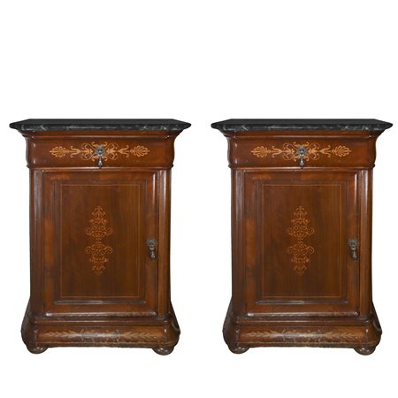 Coppia di comodini Carlo X intarsiati