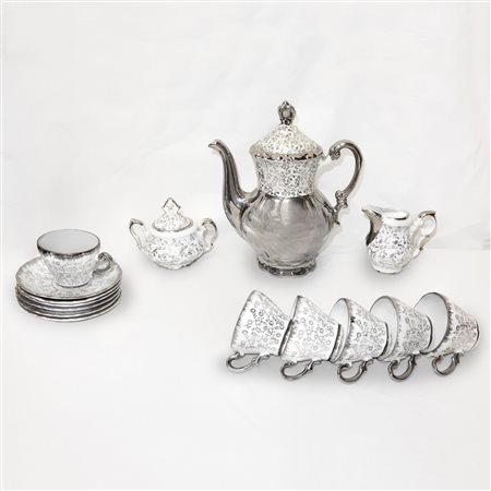 Bavaria - Servizio da caffè in porcellana con decorazioni floreali color argento. 