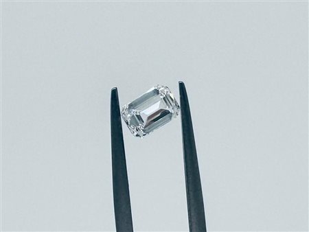 DIAMANTE 1 CT E - VS1 - TAGLIO SMERALDO - GIA - DH30106