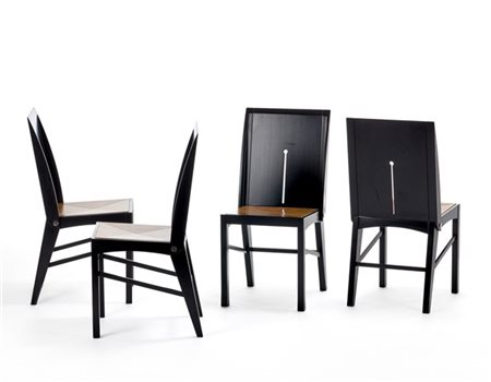 ETTORE SOTTSASS Quattro sedie modello "Laurelia". Produzione Salmistraro, Italia