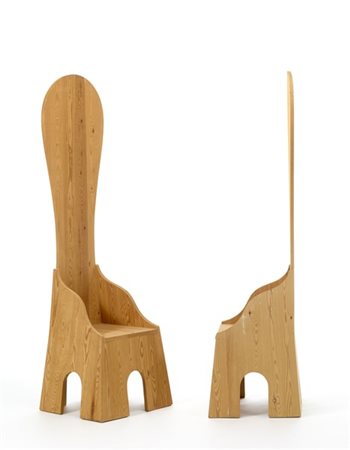 Mario Ceroli Due poltrone della serie "Mobili nella Valle". Produzione Poltronov