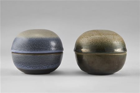 Nanni Valentini Coppia di scatoline in terracotta smaltata rispettivamente nei t