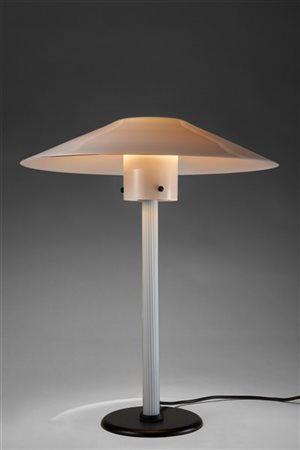 Cini Boeri Lampada da tavolo modello "Chiara". Esecuzione Venini, Murano, 1984.