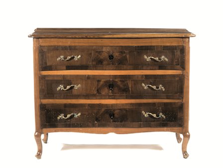 Cassettone, Italia centrale, seconda metÃ sec. XVIII, in noce e legno di...
