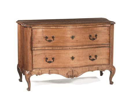 Coppia di cassettoni, Veneto, metÃ sec. XVIII, in noce a patina bionda, piano...