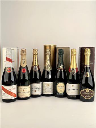 Lot of Champagne and Sparkling Wines a) GH Mumm Cordon Rouge, Brut b) MoÃ«t &...