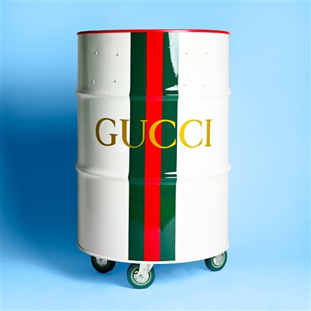 Secret Lab, Poltroncina con riproduzione logo Gucci by Secret Lab