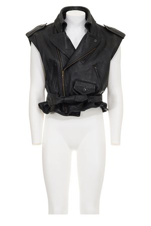 JUNIOR GAULTIER Sleeveless leather perfecto jacket DESCRIPTION: Sleeveless...