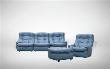 Set di divano, poltrona e pouf