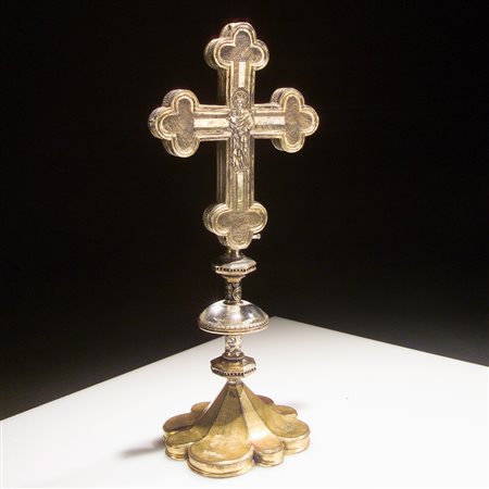 Croce in argento, rame dorato e smalti, Germania XV secolo