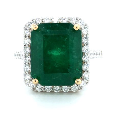 Emerald beryl and diamond ring