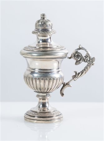 Stoppiniera in argento.