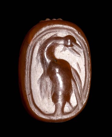 AN ETRUSCAN CARNELIAN SCARAB. GOOSE.