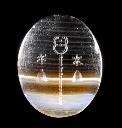 A ROMAN BANDED AGATE INTAGLIO. DIOSCURI EMBLEMA. 