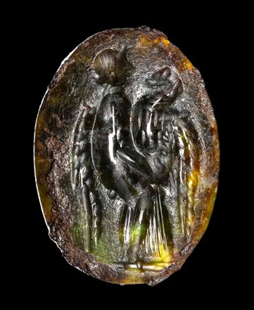 A ROMAN GREEN CHALCEDONY INTAGLIO. LEDA AND THE SWAN. 