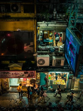 Tomaso Pignocchi (Roma 1984) 

Different levels - Bangkok