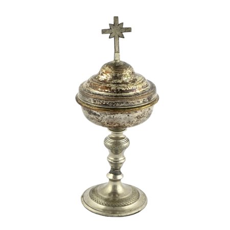 Pisside in argento e metallo argentato, Napoli, XIX secolo, con coperchio...