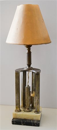 LAMPADA DA TAVOLO
