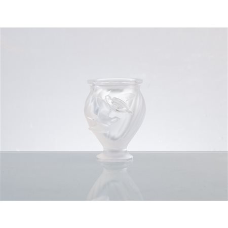 LALIQUE, Piccolo vaso in cristallo