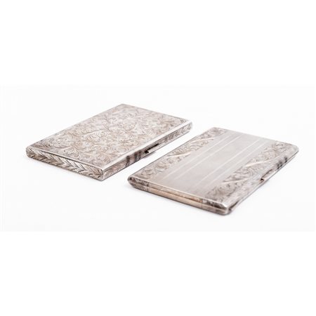 DUE PORTASIGARETTE IN ARGENTO