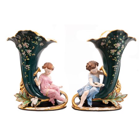 MANIFATTURA FRANCESE DEL XIX SECOLO, Coppia cornucopie
