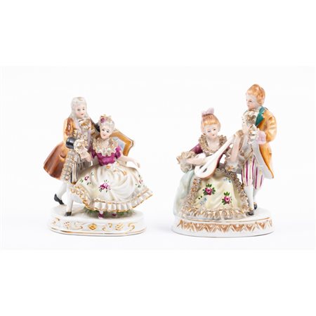 COPPIA SCULTURE in porcellana