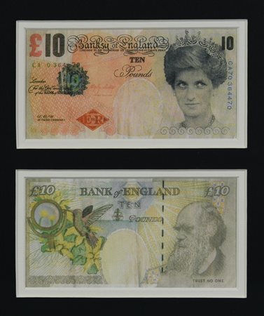 Da Banksy TENNER DUO 2 fac simile di banconote da 10 pounds entro cornice, cm...