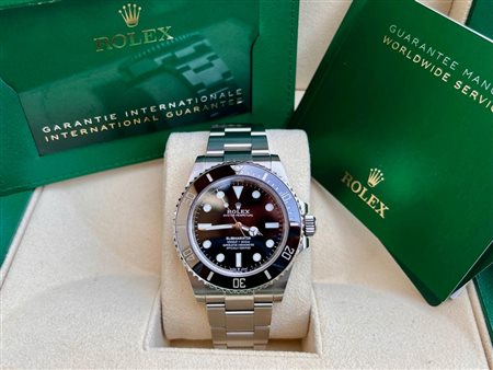OROLOGIO ROLEX SUBMARINER 124060 CON GARANZIA 