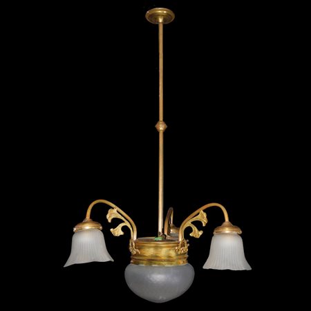 Lampadario a tre bracci con vetri a campanula e coppa centrale, Liberty period, early 20 century